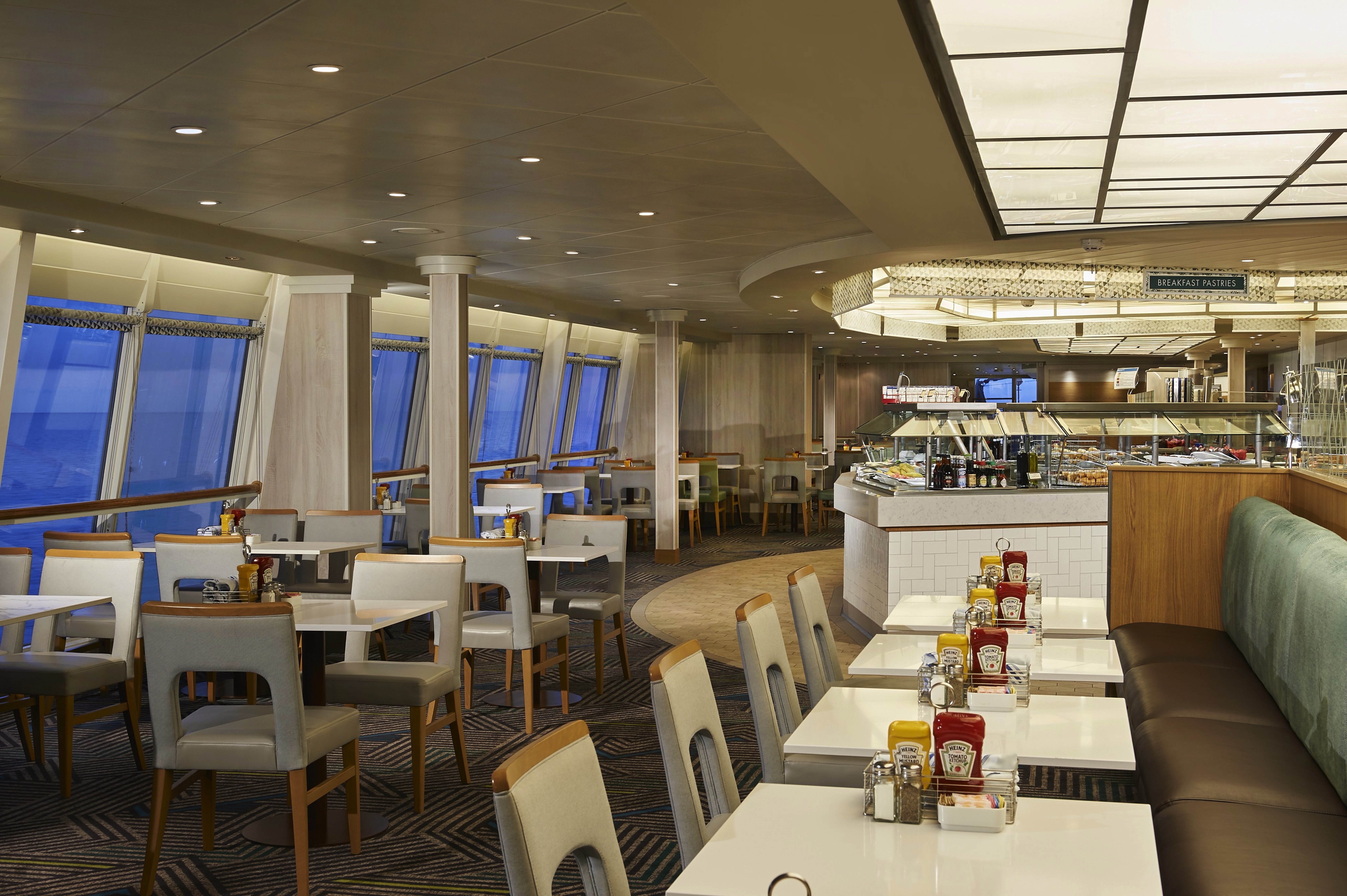 Norwegian Sun - Garden Café